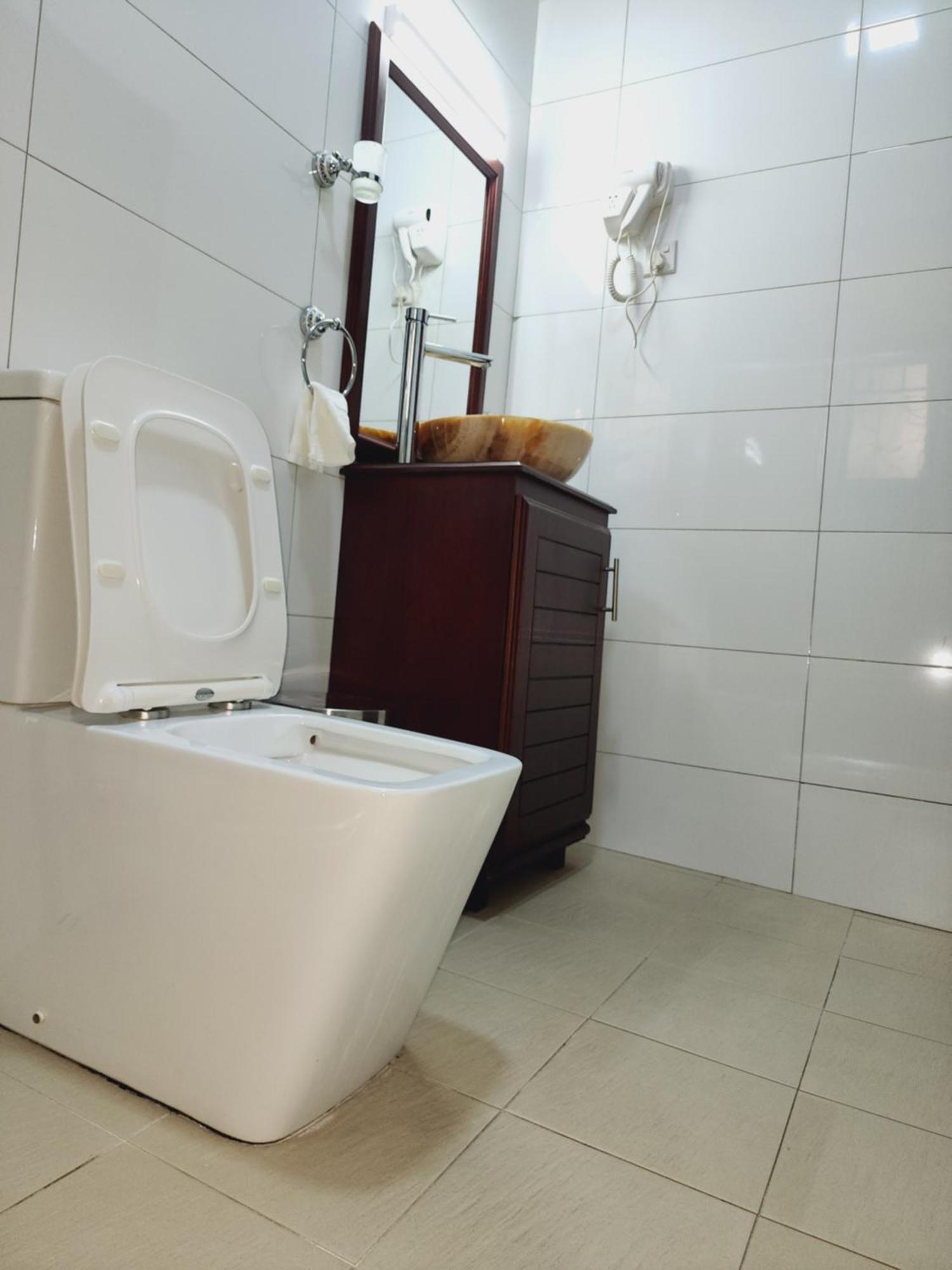 Entebbe-Stay Aparthotel - Kitooro Værelse billede